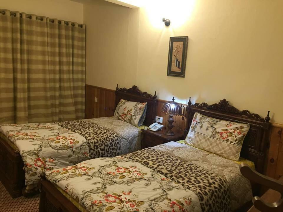 Embassy Villa Suites Karimabad  Exterior photo